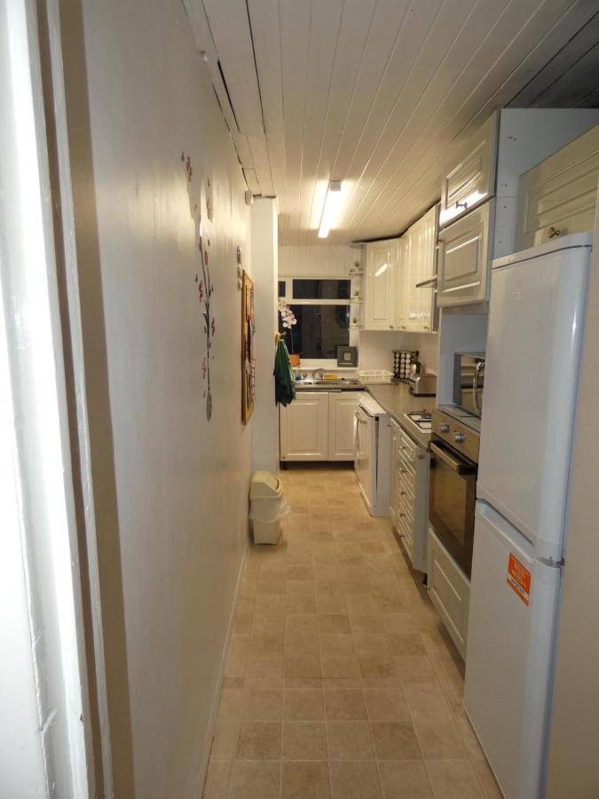 Spacious 3 Bed House With Parking & Good Transport South Norwood Ngoại thất bức ảnh